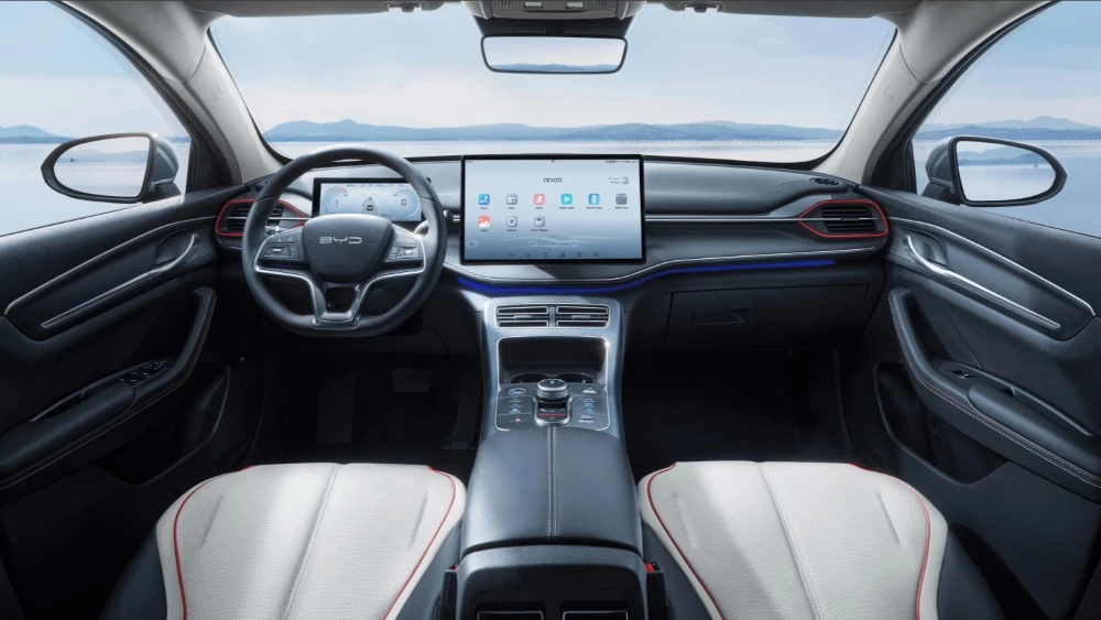 Седан BYD Chazor DM-i интерьер