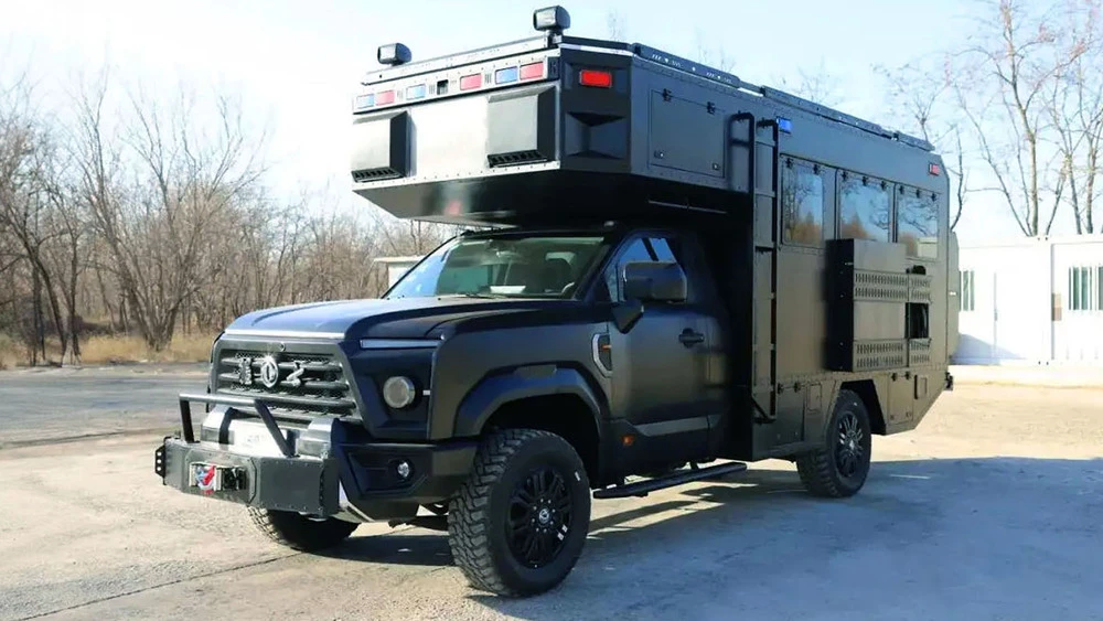 Dongfeng MS600 сбоку спереди вахта полицейский пост передвижной будка