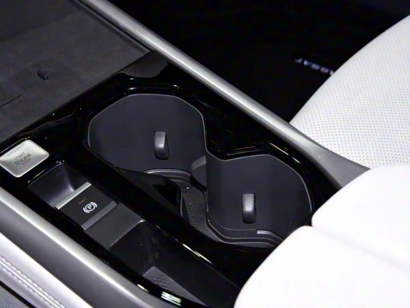 В Китае SAIC-Volkswagen представит Passat ePro PHEV с запасом хода 1300 км в 2026 году.