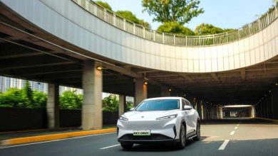 В Китае Dongfeng представила первый в мире серийный легковой автомобиль с собственной спутниковой навигацией