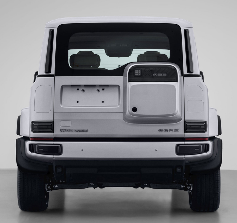 В Китае Chery iCar V23 обещает возможность быстрой замены батареи с мощностью двигателя более 100 лошадиных сил.