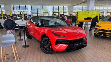 В Китае Lotus Eletre PHEV дебютировал с мощностью 952 л.с. и запасом хода 420 км на электротяге, выделяясь на рынке. В Китае Lotus Eletre PHEV дебютировал с мощностью 952 л.с. и запасом хода 420 км на электротяге, выделяясь на рынке.