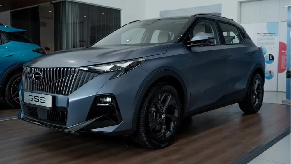 кроссовер gac gs3 российской сборки сбоку спереди серый матовый графит комплектация gs сбоку спереди цена Avilon