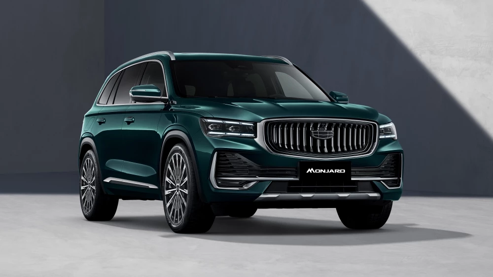 Geely Monjaro Flagship SE спереди сбоку цены