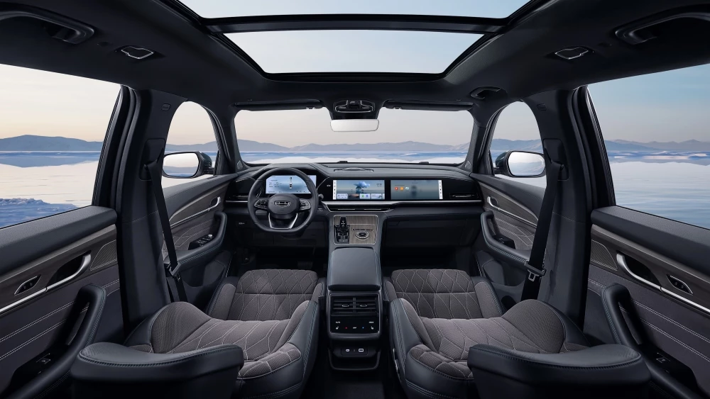 Geely Monjaro Flagship SE салон интерьер цены