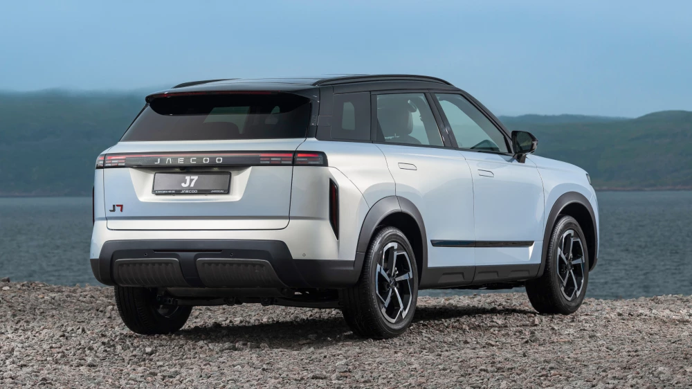 специальная версия jaecoo j7 limited edition сбоку сзади кроссовер голубой старт продаж