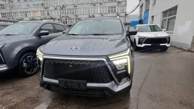 В России замечена крупная партия кроссоверов «Москвич 5»: есть ли ждать старта продаж и какова цена?