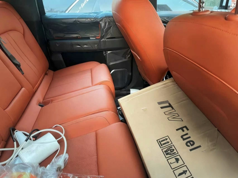 В Китае заметили пикап Chery Jetour Zongheng F700, который станет конкурентом GWM Cannon.