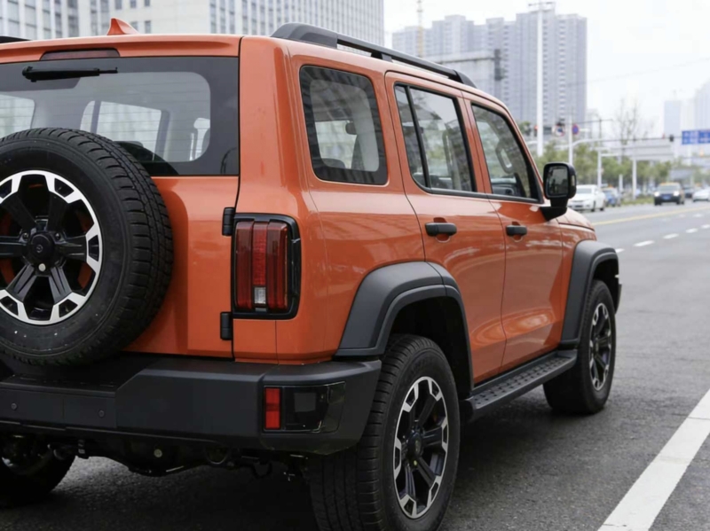 GWM Tank 300 Hi4-T получил батарею CATL и более мощный двигатель, цена 35 350 USD