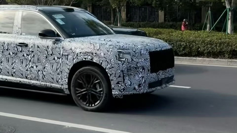 В Китае в первом квартале 2026 года появится новый гибридный кроссовер Zeekr под названием 9S.