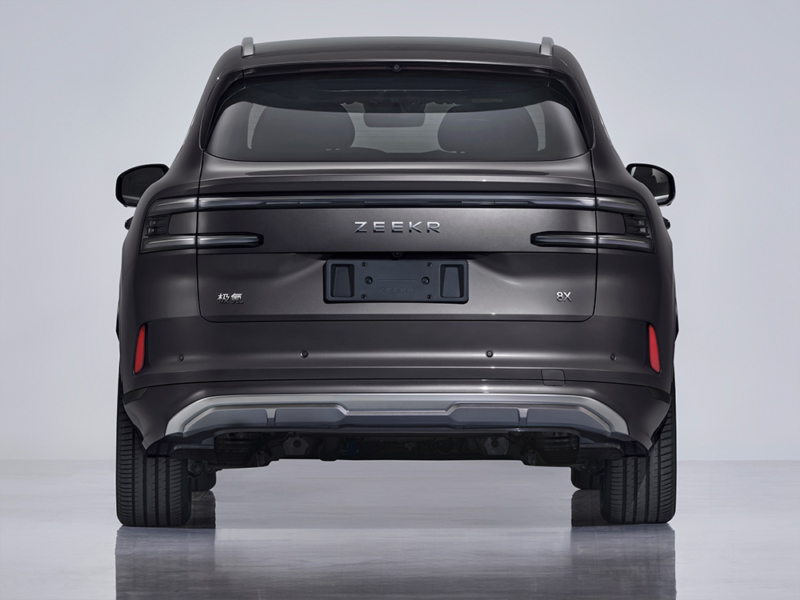 В Китае раскрыты ключевые параметры кроссовера Zeekr 8X: 275 л.с., 2.0T, батарея 70 кВтч, длина 5.1 м.