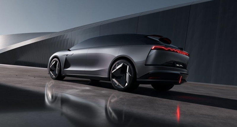 В Китае Chery Liefeng с твердотельной батареей достигнет 1500 км пробега при -30℃ в 2026 году.