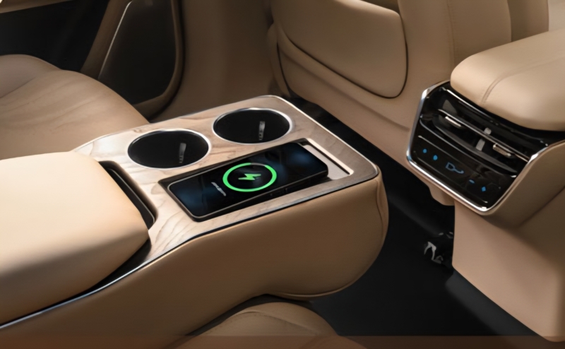 В Китае GAC-Toyota bZ7 флагманский электрокар с умной экосистемой Xiaomi и технологиями Huawei выходит на рынок в марте