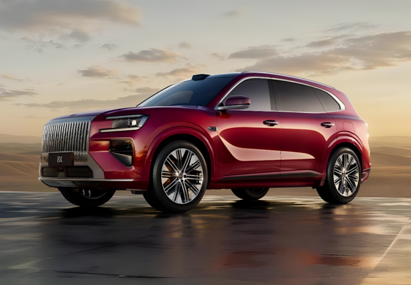 В Китае появились шпионские фото интерьера Zeekr 8X, 5,1-метровый SUV выйдет в первом квартале 2026 года.