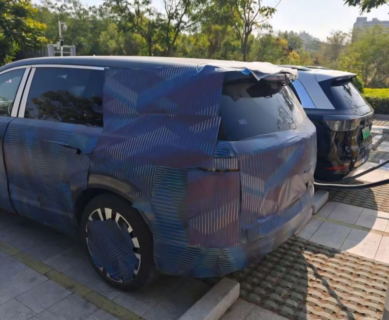 В Китае замечен флагманский внедорожник BYD Tang 9, официальная премьера ожидается в первой половине 2026 года