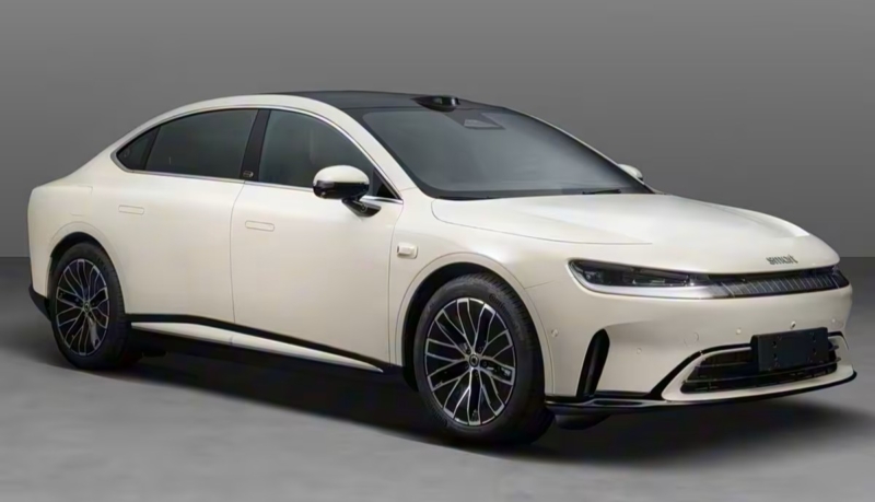 В Китае замечен салон Smart #6 PHEV, плагин-гибрида с запасом хода до 234 км на электротяге.