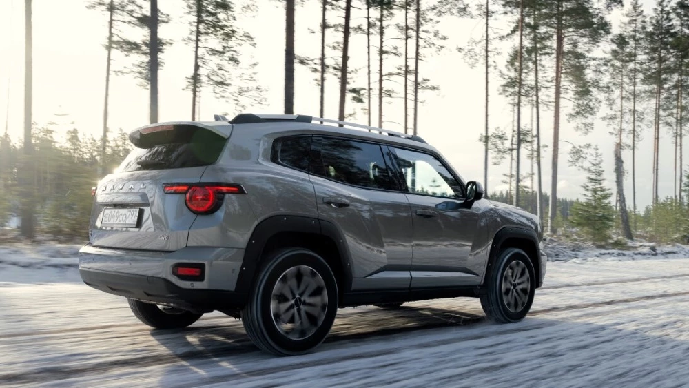 haval h7 2026 год сбоку сзади в динамике