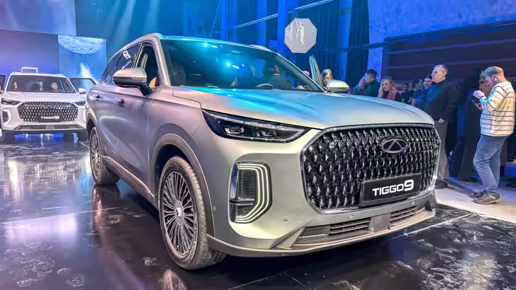 Chery неожиданно переписала цены в России: как изменились прайсы шести моделей Chery неожиданно переписала цены в России: как изменились прайсы шести моделей