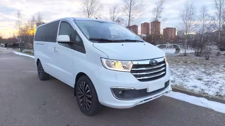 В России открыли предзаказ на новый дешевый отечественный автомобиль для семьи и бизнеса В России открыли предзаказ на новый дешевый отечественный автомобиль для семьи и бизнеса