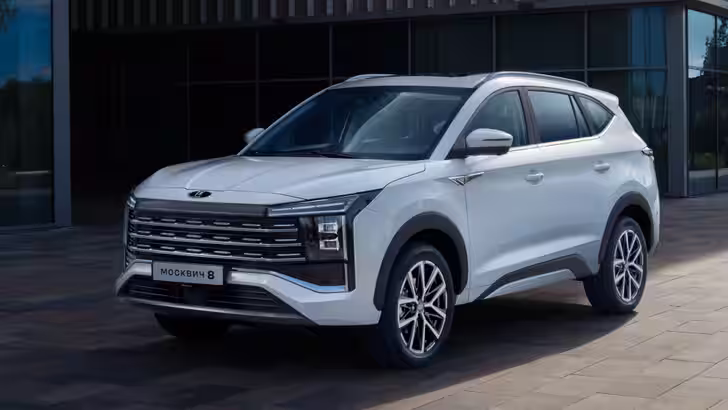 В России резко упали продажи «Москвичей»: какие модели россияне покупали чаще всего в 2025 году