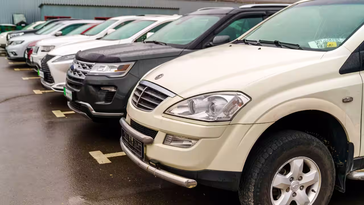 В России названы топ-10 популярных подержанных кроссоверов и внедорожников, некоторые из них подешевели.