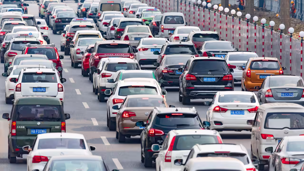 В России россияне теряют интерес к китайским автомобилям, их продажи упали на 40% за год.