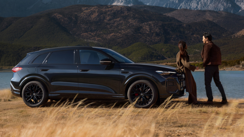 В Китае Audi Q5L с системой Huawei ADAS стал доступен по цене от 44 420 долларов США.