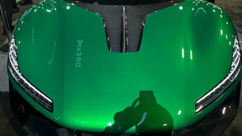 В Китае представлены новые детали пылесоса Dreame Nebula Next 01, заявленные на технологической выставке CES 2026.