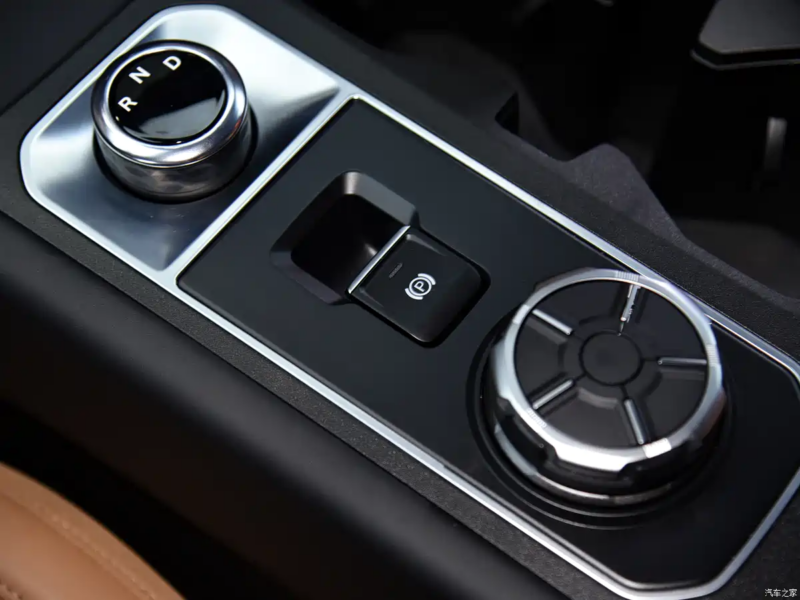 В Китае Chery представила свой первый электропикап Hilma, конкурент Toyota Hilux, по цене от ,300.