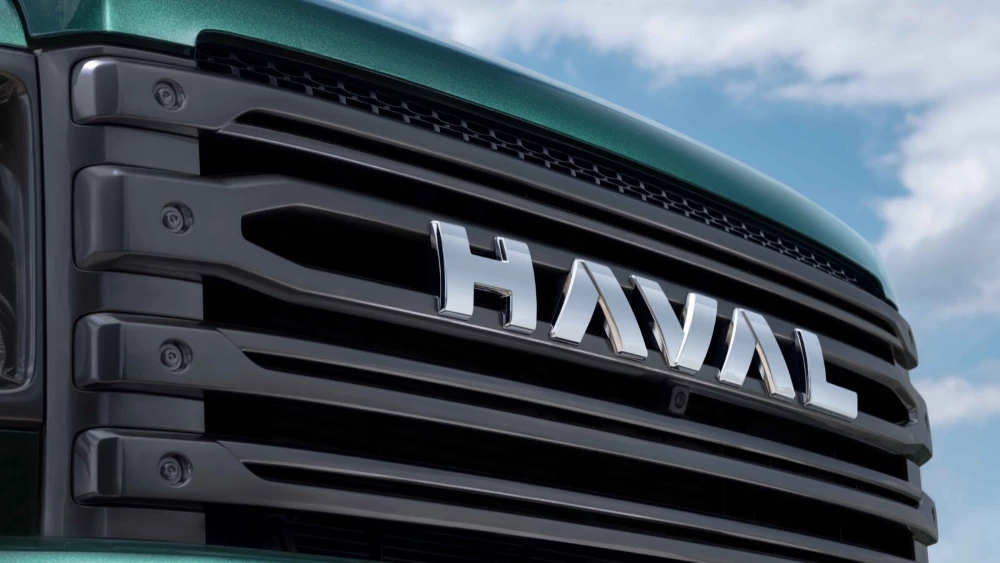 Внедорожник Haval H9 2026 модельного года решетка радиатора логотип