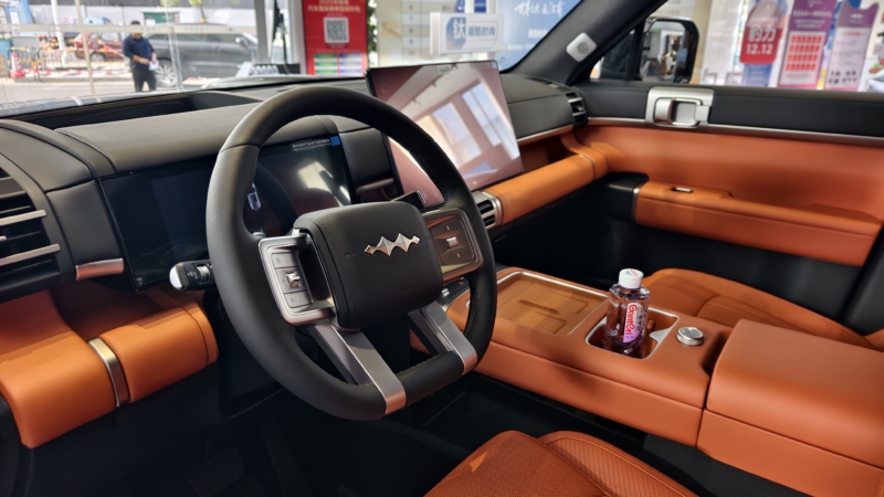 В Китае BYD Ti7 – тест полноприводного городского кроссовера в максимальной комплектации.