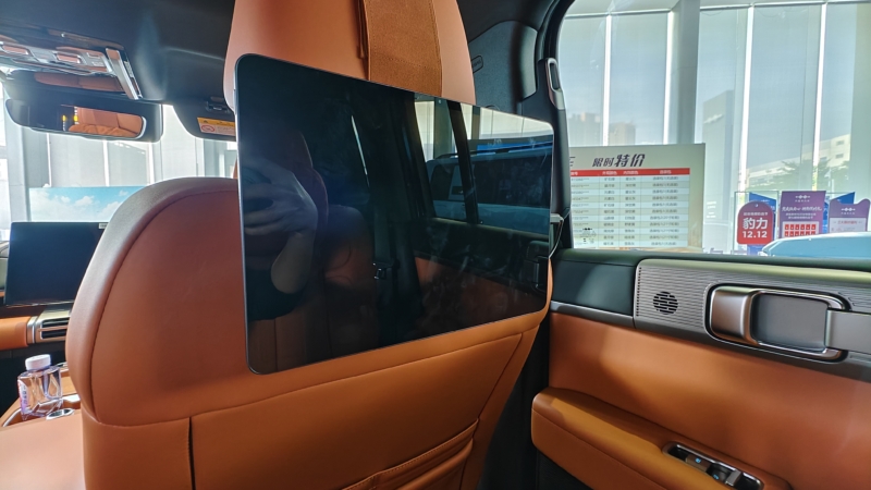 В Китае BYD Ti7 – тест полноприводного городского кроссовера в максимальной комплектации.