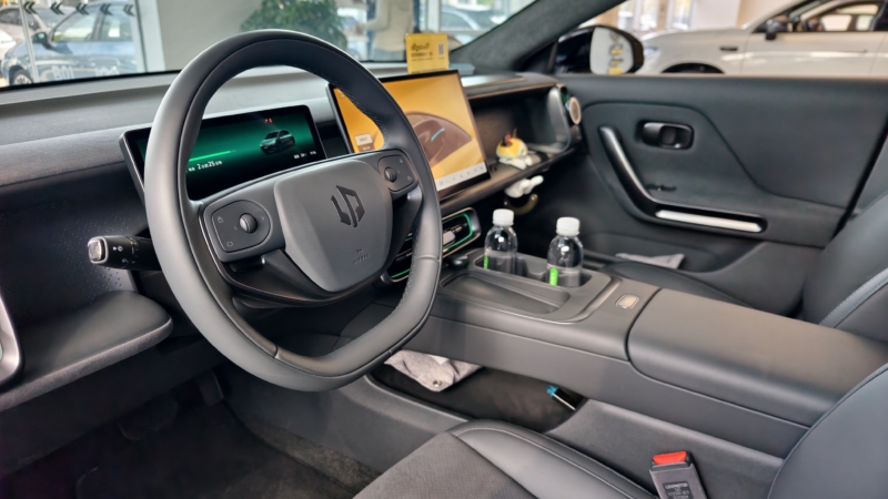 В Китае Leapmotor B05: динамика заднеприводного электромобиля в новом хэтчбеке.