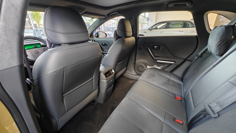 В Китае Leapmotor B05: динамика заднеприводного электромобиля в новом хэтчбеке.