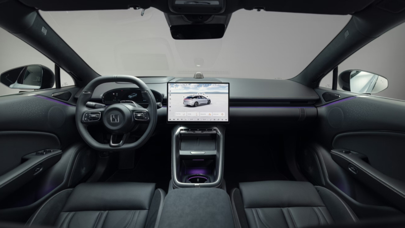 В Китае представят новые электромобили Zeekr и Leapmotor на автошоу в Брюсселе в 2026 году.