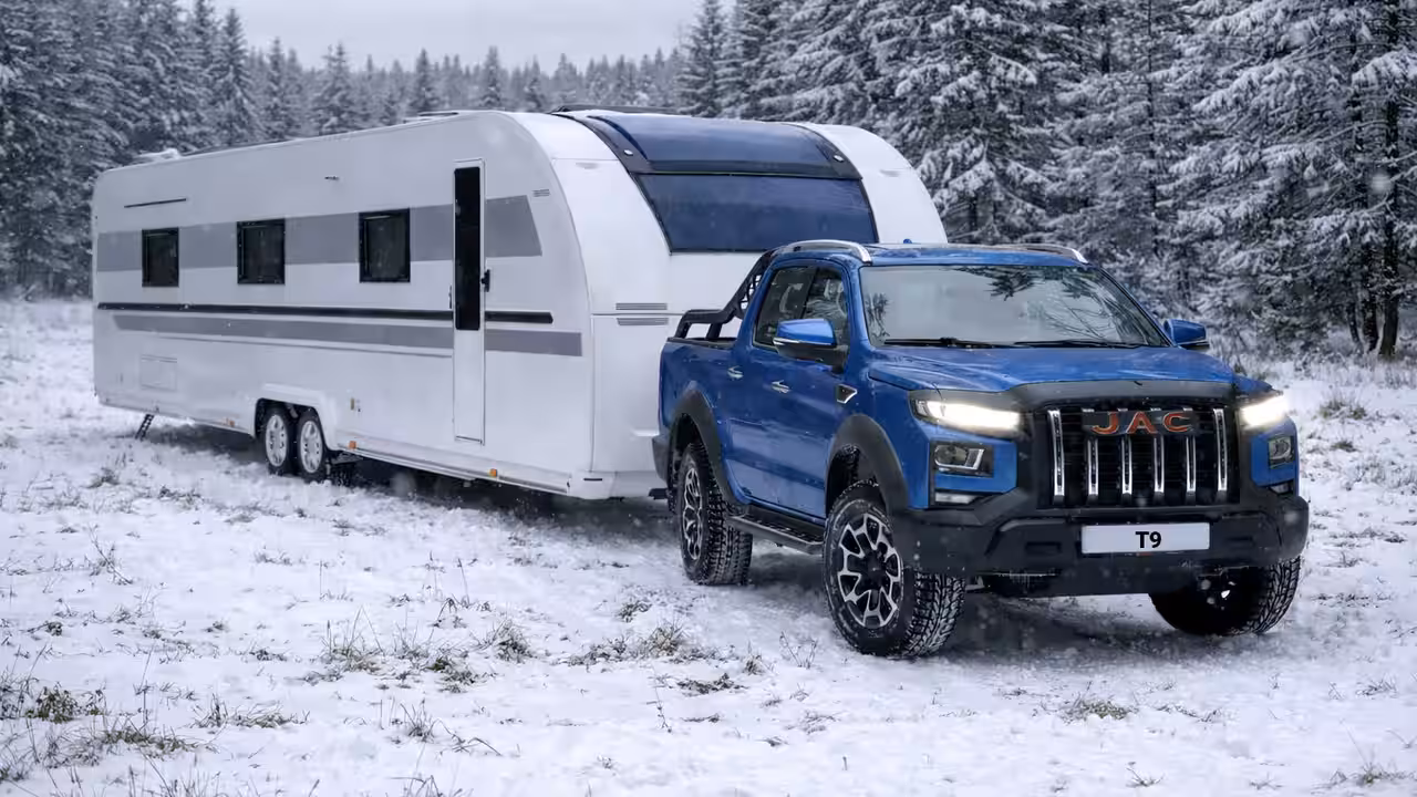 В России флагманский пикап JAC получил разрешение на буксировку прицепов весом до 1,5 тонн. В России флагманский пикап JAC получил разрешение на буксировку прицепов весом до 1,5 тонн.