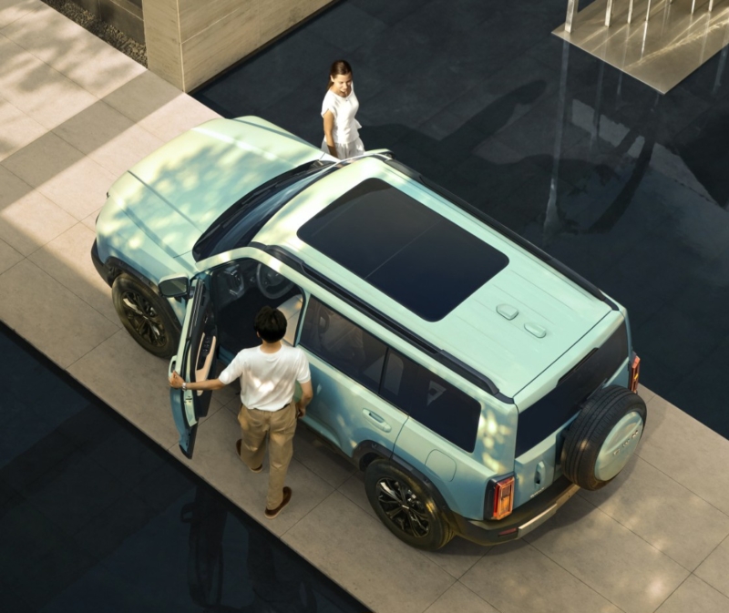 В Китае внедорожник Haval Raptor от GWM получил улучшенную версию Plus с возможностью семиместной конфигурации.