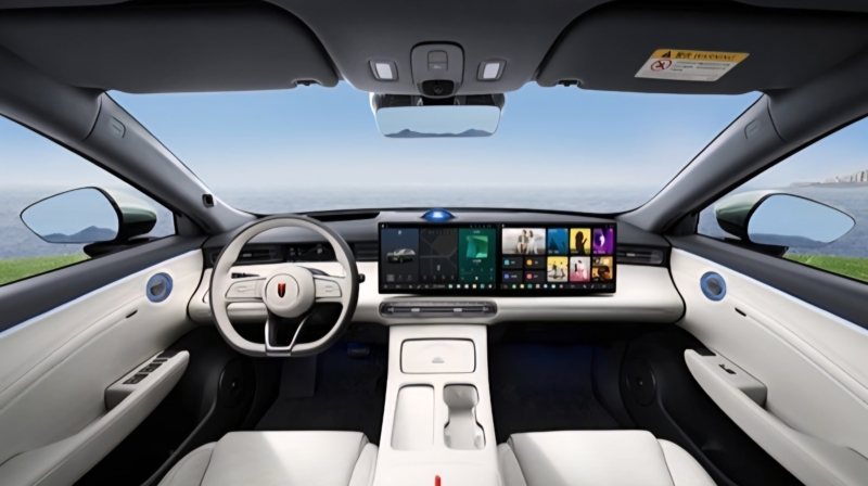 В Китае Hongqi HS6 установил второй мировой рекорд Гиннесса, преодолев максимальное расстояние на одном заряде как PHEV SUV.