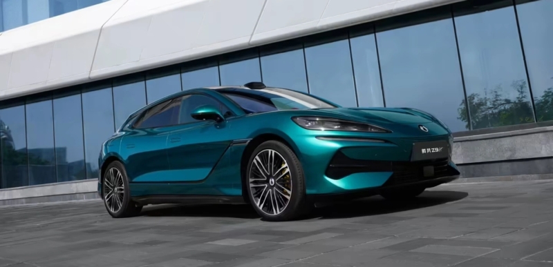 В Китае новый BYD Denza Z9 GT стал электромобилем с рекордной дальностью хода в мире.