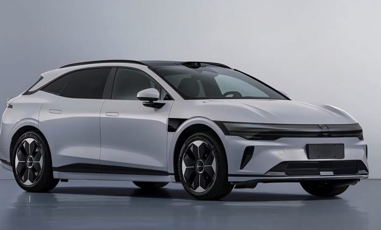 В Китае показали обновлённые Zeekr 007 GT и 007 EV с максимальной мощностью до 784 л.с.