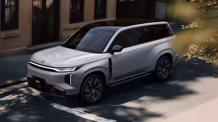 Представлен новый семейный кроссовер GAC с эволюционным дизайном, который бросит вызов Lixiang в России