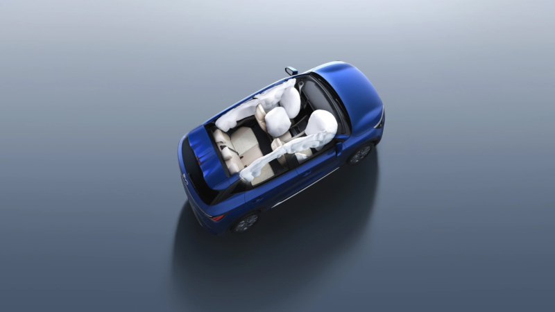 В Китае представлен BYD Atto 3 Evo с инновационной 800-вольтной системой, полным приводом и ускоренной зарядкой.