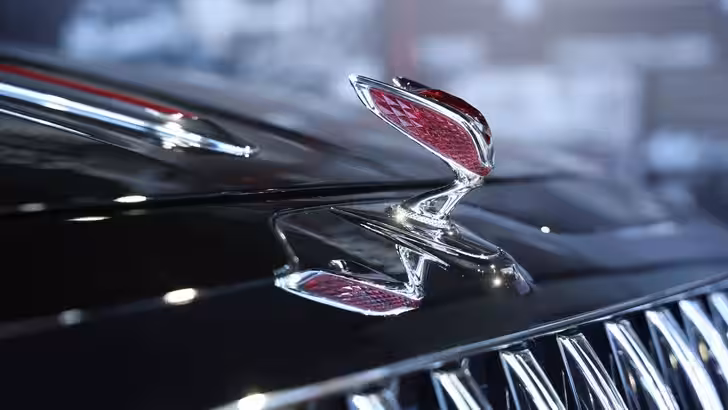 Такого история еще не знала: представлена революционная разработка Hongqi, которая увеличит дальнобойность электромобилей Такого история еще не знала: представлена революционная разработка Hongqi, которая увеличит дальнобойность электромобилей