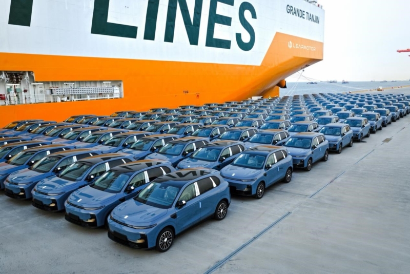 В Китае Leapmotor ставит амбициозную цель достичь продаж в миллион электромобилей к 2026 году.