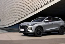 В России Changan CS35 Max выходит на рынок, предлагая дизайн, напоминающий концепцию новой "Волги".