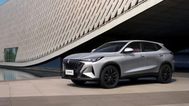 В России Changan CS35 Max выходит на рынок, предлагая дизайн, напоминающий концепцию новой "Волги".