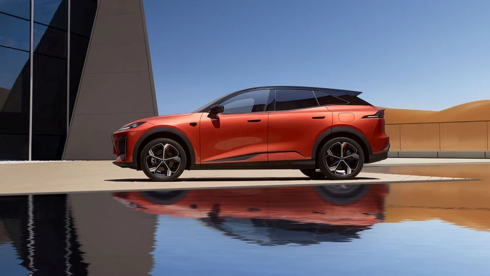 Обновленный кроссовер Deepal S07 New 2026 модельного года беларусь сбоку