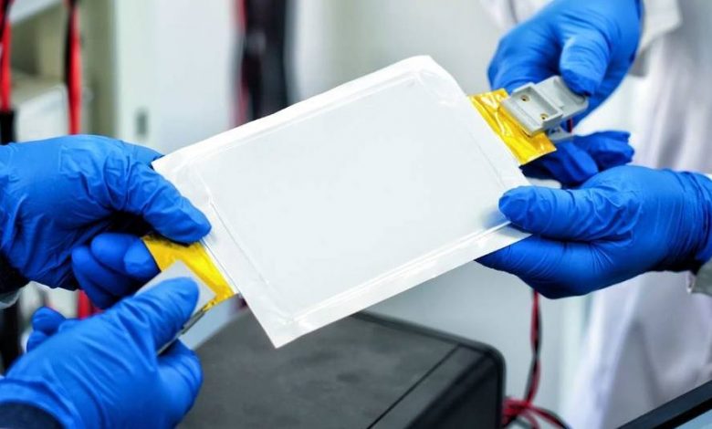 В Китае достигнут прорыв в технологии литий-ионных батарей, что обеспечит плотность энергии 700 Втч/кг.