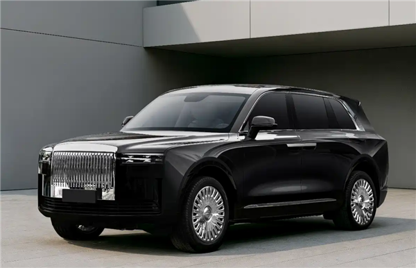 В Китае открылся новый бренд электромобилей "Star Motor" с тремя внедорожниками, глава компании прогнозирует уход Tesla через 20 лет.