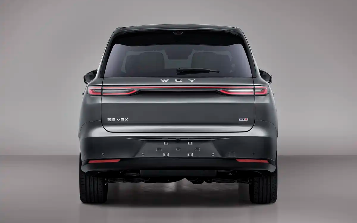 В Китае представлен 5,3-метровый PHEV-внедорожник Wey V9X с технологией 800V.